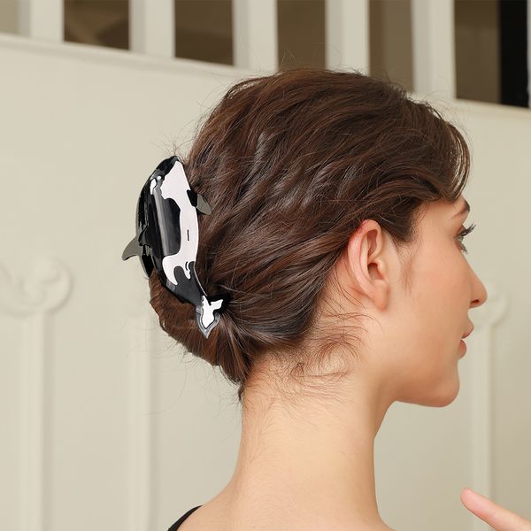 New killer whale eco-friendly acetic acid scrunchies disc hair clips hair clips back of the head shark scrunchies
New killer whale eco-friendly acetic acid scrunchies disc hair clips hair clips back of the head shark scrunchies
