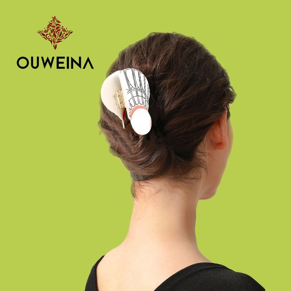 New fun white badminton scrunchies premium acetic acid hair scrunchies versatile coiffure shark clip delicate hair accessories
New fun white badminton scrunchies premium acetic acid hair scrunchies versatile coiffure shark clip delicate hair accessories