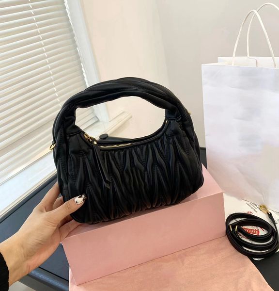 Women's Designer Luxury Handbag Leather Method Long Bread Shoulder Mirror Quality Square crossbody Bag Homeless Fashion bag, Pink 19cm
Women's Designer Luxury Handbag Leather Method Long Bread Shoulder Mirror Quality Square crossbody Bag Homeless Fashion bag, Pink 19cm