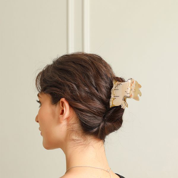2024 Autumn New Acetate Hair Clip Temperament Back of Head Grab Clip Shark Clip Headwear
2024 Autumn New Acetate Hair Clip Temperament Back of Head Grab Clip Shark Clip Headwear