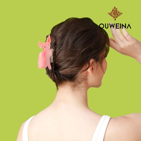 Fun cute pink acetate hair clips girl heart bangs clip side clip student creative broken hair clip hair accessories
Fun cute pink acetate hair clips girl heart bangs clip side clip student creative broken hair clip hair accessories