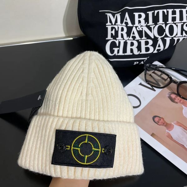 Luxury fashion designer beanies high-grade knit hats for men and women with the same models of fall and winter warm hats outdoor leisure men's beanie hats, Grey
Luxury fashion designer beanies high-grade knit hats for men and women with the same models of fall and winter warm hats outdoor leisure men's beanie hats, Grey