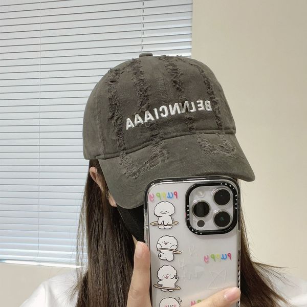 Women's Spring and Summer Cap Broken Holes Retro Pretty Letter Embroidery Solid Color Casquette Outdoor Sports Designer Hat 83, #3
Women's Spring and Summer Cap Broken Holes Retro Pretty Letter Embroidery Solid Color Casquette Outdoor Sports Designer Hat 83, #3