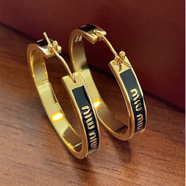Luxury Fashion Designer Earrings Vintage French Ladies Earrings Monogram Personalized Hundred Earrings Gold Plated Ladies Jewelry Designer Jewelry
Luxury Fashion Designer Earrings Vintage French Ladies Earrings Monogram Personalized Hundred Earrings Gold Plated Ladies Jewelry Designer Jewelry