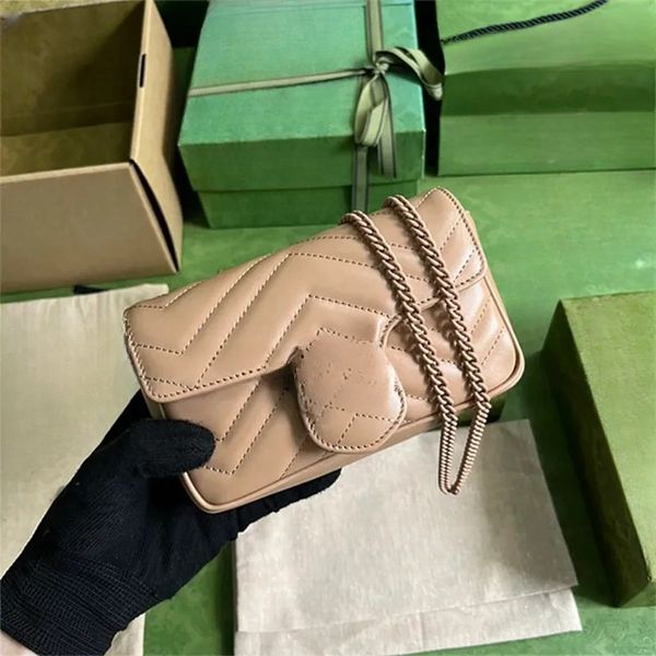 10A Retro Mirror quality Genuine Leather Super Mini Bag Designer Wallet 16.5CM Shoulder Bags Chain Crossbody Bags Luxury Purse With Box c19, Peach
10A Retro Mirror quality Genuine Leather Super Mini Bag Designer Wallet 16.5CM Shoulder Bags Chain Crossbody Bags Luxury Purse With Box c19, Peach