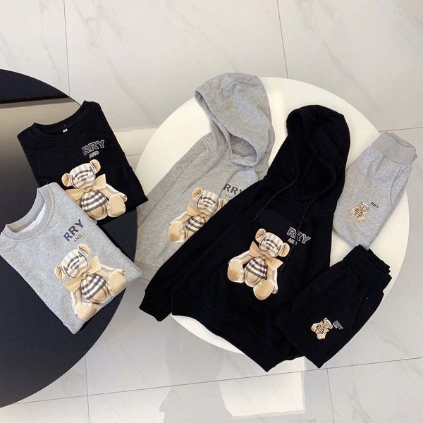 Tracksuit Kids Designer Clothes Sets Baby Boys Girls Printed Sweatshirt Multicolors Two Pieces Set Hoodie Coat Pants Clothing Fasion Y6nc#, #24
Tracksuit Kids Designer Clothes Sets Baby Boys Girls Printed Sweatshirt Multicolors Two Pieces Set Hoodie Coat Pants Clothing Fasion Y6nc#, #24