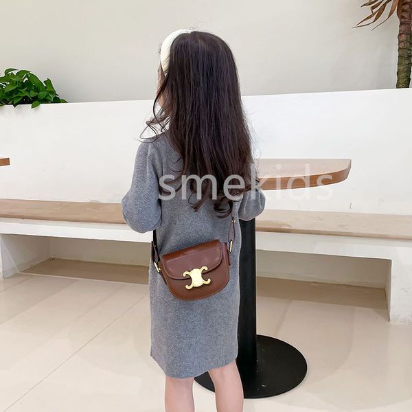 Fashion Kids Shoulder Bag luxury designer bags for Kid cute Handbag Designers Handbags smekids -6 children tote Baby totes Crossbody Toddler Boy Girl, Red
Fashion Kids Shoulder Bag luxury designer bags for Kid cute Handbag Designers Handbags smekids -6 children tote Baby totes Crossbody Toddler Boy Girl, Red