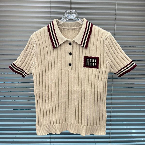 Women Lapel Neck T Shirts Jumpers Short Sleeve Contrast Color Knitted Tops Designer Jumper Sweater Shirt Knits, With label 240117
Women Lapel Neck T Shirts Jumpers Short Sleeve Contrast Color Knitted Tops Designer Jumper Sweater Shirt Knits, With label 240117