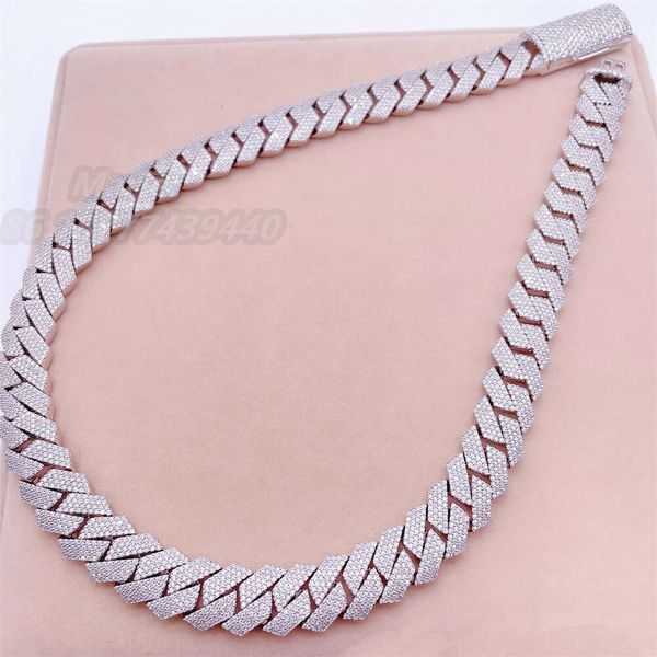 15-20Mm 4 Rows Vvs Moissanite Sterling Sier Diamond Rose Gold Plated Cuban Chain
15-20Mm 4 Rows Vvs Moissanite Sterling Sier Diamond Rose Gold Plated Cuban Chain