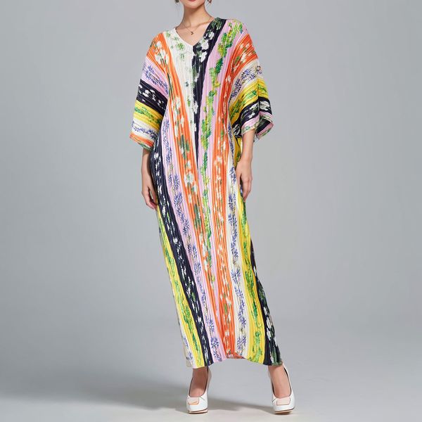 plus size women lady loose summer dresses maxi long style flower print european designer dress oversize fat size MYZZ2717, Beige
plus size women lady loose summer dresses maxi long style flower print european designer dress oversize fat size MYZZ2717, Beige