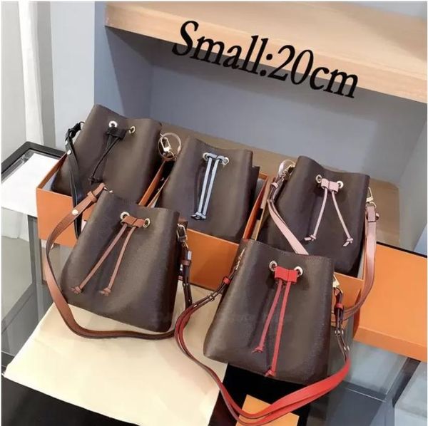Wallet luxury designer plain drawstring women Bucket bag saddle leather ladies casual fashion handbag open shoulder backpack bags Flowers po, Colour 4
Wallet luxury designer plain drawstring women Bucket bag saddle leather ladies casual fashion handbag open shoulder backpack bags Flowers po, Colour 4