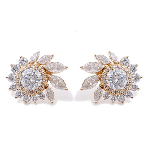 Provece Studs Flower Design 2Carat Round Moissanite Diamond Earring Hooks Women Wedding Jewelry Gift
Provece Studs Flower Design 2Carat Round Moissanite Diamond Earring Hooks Women Wedding Jewelry Gift