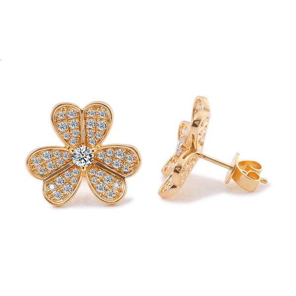 Fashion Custom Yellow Gold Small Moissanite Diamond Petal Stud Earrings Charming Lovely Gifts Women Jewelry
Fashion Custom Yellow Gold Small Moissanite Diamond Petal Stud Earrings Charming Lovely Gifts Women Jewelry
