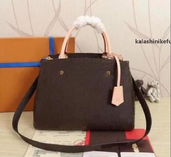 5A2022 Luxury Designer Women Fashion Shoulder Bags Hasp Messenger Handbag CrossBody Clutch party prom discoloration Large space brand Trunk, Brown
5A2022 Luxury Designer Women Fashion Shoulder Bags Hasp Messenger Handbag CrossBody Clutch party prom discoloration Large space brand Trunk, Brown