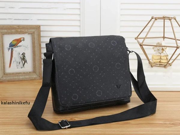6A Fashion 2023 Men Messenger Bag Trio Bags designer Handbags Leather Briefcases Man Shoulder Backpack Sport Male Cross Body Purse, Black flower
6A Fashion 2023 Men Messenger Bag Trio Bags designer Handbags Leather Briefcases Man Shoulder Backpack Sport Male Cross Body Purse, Black flower