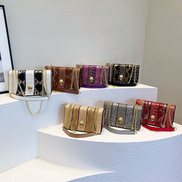 Factory wholesale women shoulder bag 7 colors small fresh color matching handbag elegant retro snake chain bag this year popular thickened leather handbag 9943#, Red
Factory wholesale women shoulder bag 7 colors small fresh color matching handbag elegant retro snake chain bag this year popular thickened leather handbag 9943#, Red