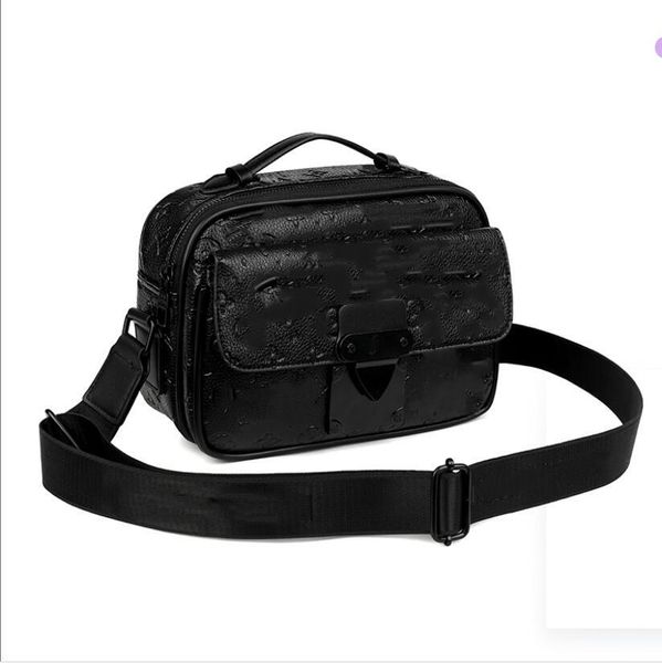 Handbags Men Leather TRIO Messenger Bags Luxury Shoulder Bag Make up Bag Designer Handbag Tote Man's bag
Handbags Men Leather TRIO Messenger Bags Luxury Shoulder Bag Make up Bag Designer Handbag Tote Man's bag