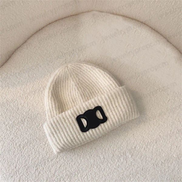 2024 Designer hat Fashionable luxury trend Wool Knitted Hat Winter Warm Beanie Cap for Man Woman Fashion Hats, C3
2024 Designer hat Fashionable luxury trend Wool Knitted Hat Winter Warm Beanie Cap for Man Woman Fashion Hats, C3