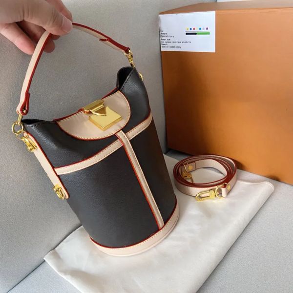 Designer Bags Brand Tote Handbags Luxury Shoulder Crossbody Bags Wholesale Fashion Classic Ladies Purses Wallet, Color 01
Designer Bags Brand Tote Handbags Luxury Shoulder Crossbody Bags Wholesale Fashion Classic Ladies Purses Wallet, Color 01