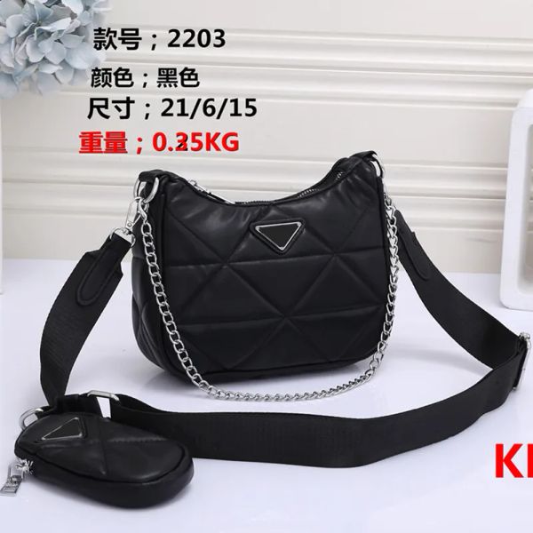 Luxurys Handbags Designer Bag Women Chain 2pcs Shoulder Bag Fashion Tote Purses Wallet Messenger Crossbody Bags, Color 01
Luxurys Handbags Designer Bag Women Chain 2pcs Shoulder Bag Fashion Tote Purses Wallet Messenger Crossbody Bags, Color 01