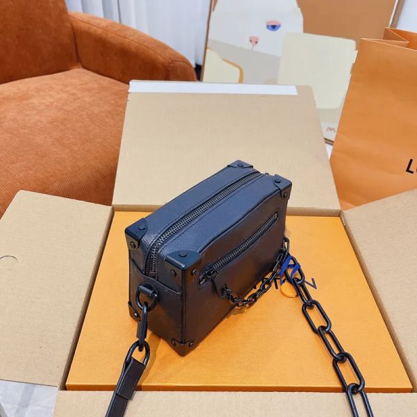 Designer Handbags Classic Chain Shoulder Bag Luxury Crossbody Bags Soft Trunk Messenger Bag Fashion Ladies Purses, Color 02
Designer Handbags Classic Chain Shoulder Bag Luxury Crossbody Bags Soft Trunk Messenger Bag Fashion Ladies Purses, Color 02