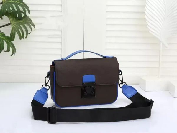 New Messenger Bag Men Handbag Purse S Lock Sling Bags Canvas leather Classic Letter Patchwork Color Handbags Magnetic Hasp Adjustable Should
New Messenger Bag Men Handbag Purse S Lock Sling Bags Canvas leather Classic Letter Patchwork Color Handbags Magnetic Hasp Adjustable Should