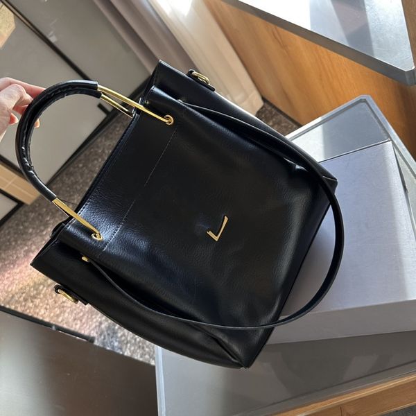 Classic Womens Handheld Shoulder Tote Bag mens Fashion Shopping Satchels crossbody messenger bags for handbag with backpack black Luxury, Bubble bags
Classic Womens Handheld Shoulder Tote Bag mens Fashion Shopping Satchels crossbody messenger bags for handbag with backpack black Luxury, Bubble bags