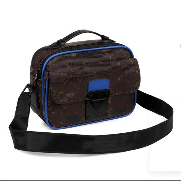 

Handbags Men Leather TRIO Messenger Bags Luxury Shoulder Bag Make up Bag Designer Handbag Tote Man's bag Taurillon 58489 S-Lock