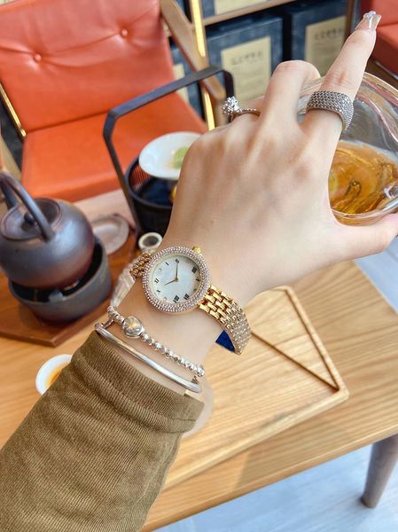 AAA Designer Women's Watch Quartz Movement alloy casel Case with Diamond Small Red Book amn 01, Gold
AAA Designer Women's Watch Quartz Movement alloy casel Case with Diamond Small Red Book amn 01, Gold