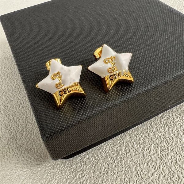 New popular pentagram stud earrings luxury brand designer earrings personalized fashion ladies earrings embossed LOGO
New popular pentagram stud earrings luxury brand designer earrings personalized fashion ladies earrings embossed LOGO