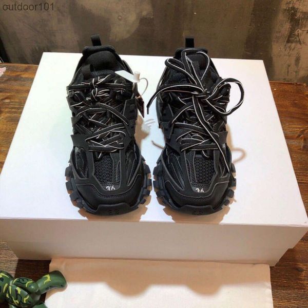 High End Paris 3.0 Dad Shoes Belenciaga Track Outdoor Thick Sole Elevated Shoes Light Shoes GT Mens and Womens Shoes, Pink with light
High End Paris 3.0 Dad Shoes Belenciaga Track Outdoor Thick Sole Elevated Shoes Light Shoes GT Mens and Womens Shoes, Pink with light