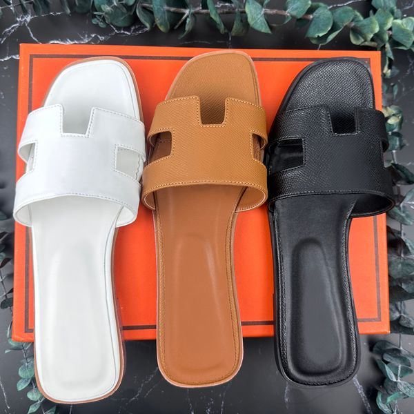 Women's designer slippers Sandals Slippers Beach Classic Flat Sandals Luxury Summer Women's Leather Flip-Flops Men's Women's With box, #27
Women's designer slippers Sandals Slippers Beach Classic Flat Sandals Luxury Summer Women's Leather Flip-Flops Men's Women's With box, #27