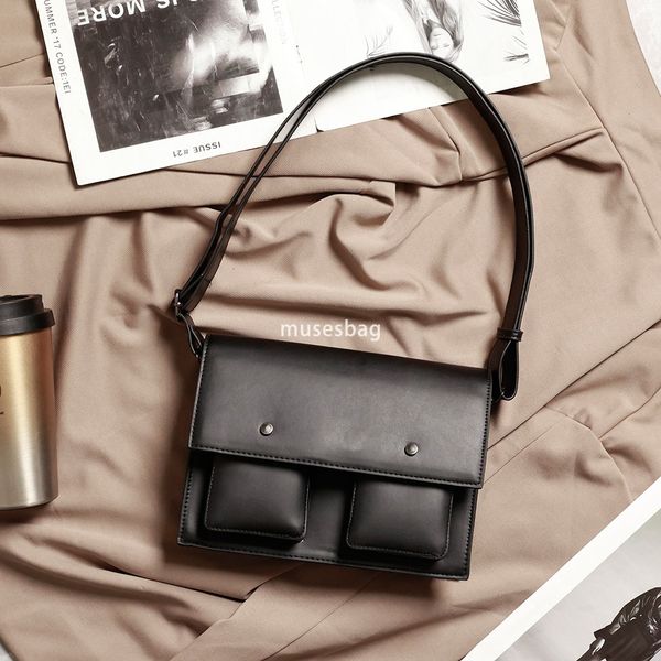 New high-end small square bag trendy brand retro fashion men's crossbody bag postman bag shoulder bag wholesale, Black
New high-end small square bag trendy brand retro fashion men's crossbody bag postman bag shoulder bag wholesale, Black