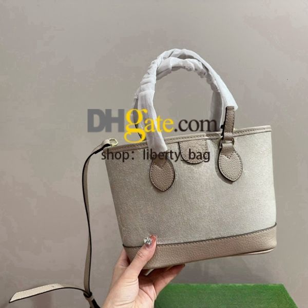 Popular bag Shoulder Bag Handbag High quality New Brand Name Bag Luxury Bag Tote bag suitable for travel High quality, Khaki
Popular bag Shoulder Bag Handbag High quality New Brand Name Bag Luxury Bag Tote bag suitable for travel High quality, Khaki