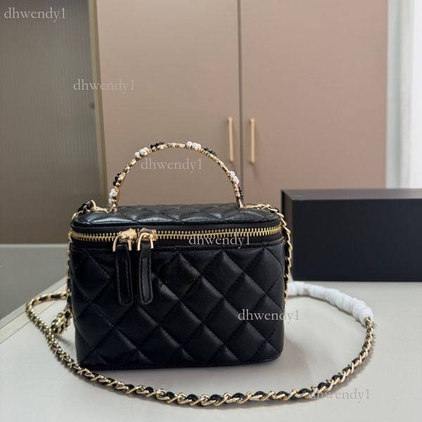 Fashion trend box bag handle flowers High quality small box can be crossbody can be carried everything folding box, Black
Fashion trend box bag handle flowers High quality small box can be crossbody can be carried everything folding box, Black