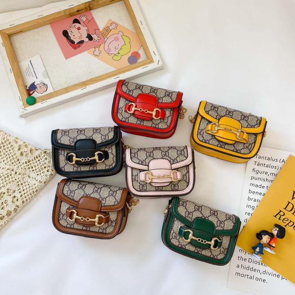 Children's bags fashion chain children's shoulder messenger bag stylish girl princess coin purse Suitable for women and girls, Brown
Children's bags fashion chain children's shoulder messenger bag stylish girl princess coin purse Suitable for women and girls, Brown