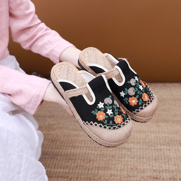 Fashionable straw casual shoes exquisite low cut embroidered women's shoes elegant retro cotton embroidered slippers breathable summer Baotou sandals wholesale, Image colors/5030
Fashionable straw casual shoes exquisite low cut embroidered women's shoes elegant retro cotton embroidered slippers breathable summer Baotou sandals wholesale, Image colors/5030