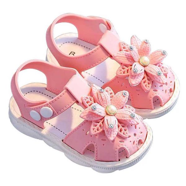Durable and stylish children's summer casual sandals with non slip soles perfect for little girls to explore sunny beaches and swimming pools