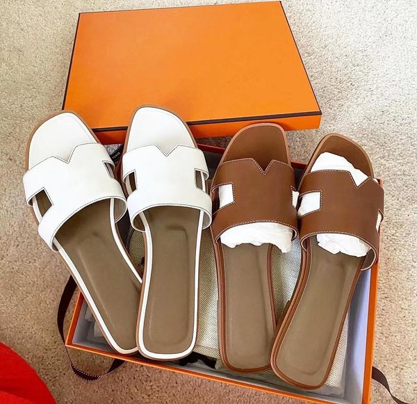 Designer leather ladies sandals summer flat shoes fashion beach women slippers letter drag, Color 6
Designer leather ladies sandals summer flat shoes fashion beach women slippers letter drag, Color 6