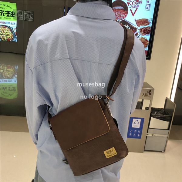 New Korean version of vertical men's shoulder bag casual day crossbody business bag clamshell crossspan bag, Black
New Korean version of vertical men's shoulder bag casual day crossbody business bag clamshell crossspan bag, Black