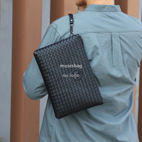 New high quality large capacity men's tiger grab bag casual clutch bag Young men's long zipper purse soft bag, Black
New high quality large capacity men's tiger grab bag casual clutch bag Young men's long zipper purse soft bag, Black