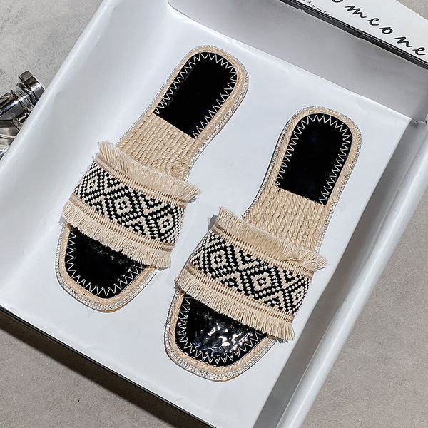 Classic fashion woven summer slippers Bohemian fringed casual flat sandals sweet and cool straw women's sandals exquisite plaid fisherman's shoes plus size, Black
Classic fashion woven summer slippers Bohemian fringed casual flat sandals sweet and cool straw women's sandals exquisite plaid fisherman's shoes plus size, Black