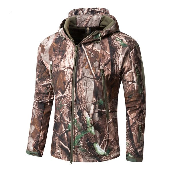 Shark skin soft shell three in one assault suit, men's warm outdoor windbreaker, large leaf camouflage plush jacket, hooded, Black
Shark skin soft shell three in one assault suit, men's warm outdoor windbreaker, large leaf camouflage plush jacket, hooded, Black