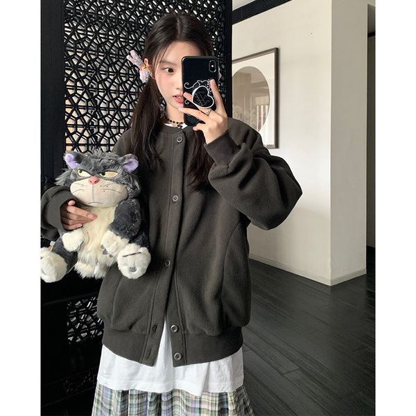 Outdoor Autumn Double sided Velvet Women's Stand up Collar with Velvet Warm Lamb Fleece Shake Fleece Hoodie Coat Women's Style, Tin gray
Outdoor Autumn Double sided Velvet Women's Stand up Collar with Velvet Warm Lamb Fleece Shake Fleece Hoodie Coat Women's Style, Tin gray