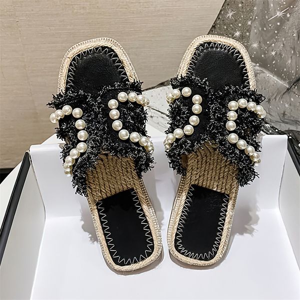 Fashion summer straw slippers beach holiday shopping leisure woven slippers sweet little fragrance Pearl ladies sandals comfortable diamond fisherman shoes, Beige
Fashion summer straw slippers beach holiday shopping leisure woven slippers sweet little fragrance Pearl ladies sandals comfortable diamond fisherman shoes, Beige