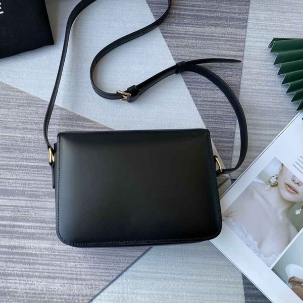 Top designer leather crossbody bag Luxury women's shoulder bag solid color simple shoulder bag casual fashion all simple bag bags women bag bag bags, Ce7
Top designer leather crossbody bag Luxury women's shoulder bag solid color simple shoulder bag casual fashion all simple bag bags women bag bag bags, Ce7