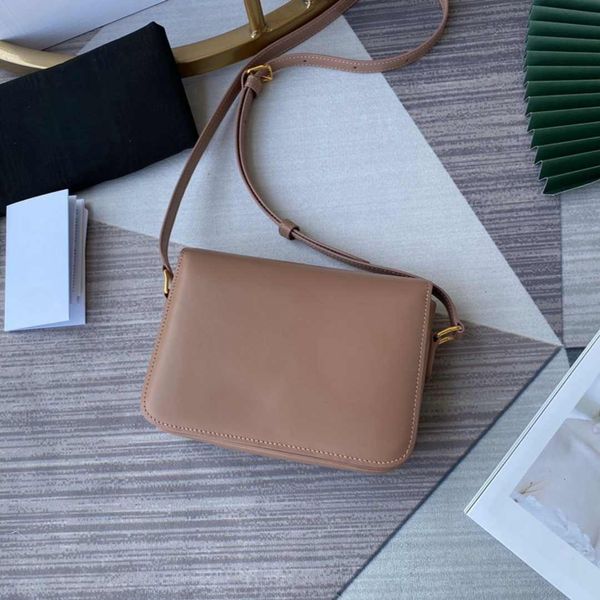 Top designer leather crossbody bag Luxury women's shoulder bag solid color simple shoulder casual fashion all simple bag bags women bag sling bag Simplicity bag bags, Ce9
Top designer leather crossbody bag Luxury women's shoulder bag solid color simple shoulder casual fashion all simple bag bags women bag sling bag Simplicity bag bags, Ce9