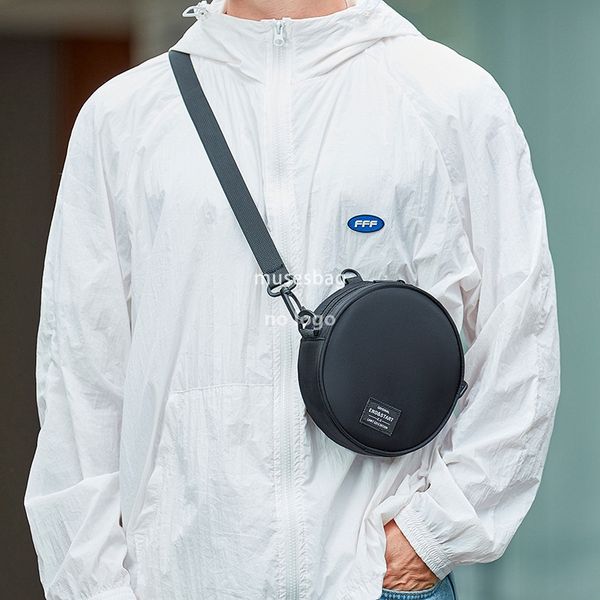 Fashion brand new satchel male casual niche round shoulder bag carrying small round bag Fashion shoulder bag Japanese female, Black
Fashion brand new satchel male casual niche round shoulder bag carrying small round bag Fashion shoulder bag Japanese female, Black