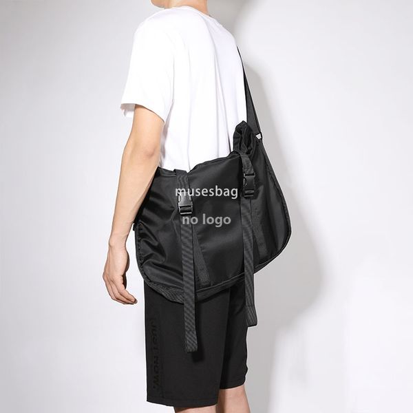 Fashion single shoulder crossbody backpack tooling wind messenger bag Sports fitness bag nylon canvas travel bag men's and women's schoolbags, Black
Fashion single shoulder crossbody backpack tooling wind messenger bag Sports fitness bag nylon canvas travel bag men's and women's schoolbags, Black