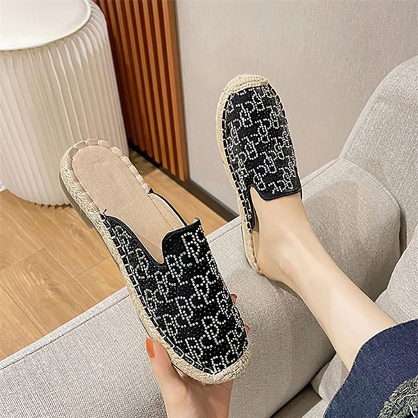 Fashion summer sandals street letters printed Baotou flat bottom women's slippers exquisite rhinestone fisherman's shoes popular straw sandals, Black
Fashion summer sandals street letters printed Baotou flat bottom women's slippers exquisite rhinestone fisherman's shoes popular straw sandals, Black